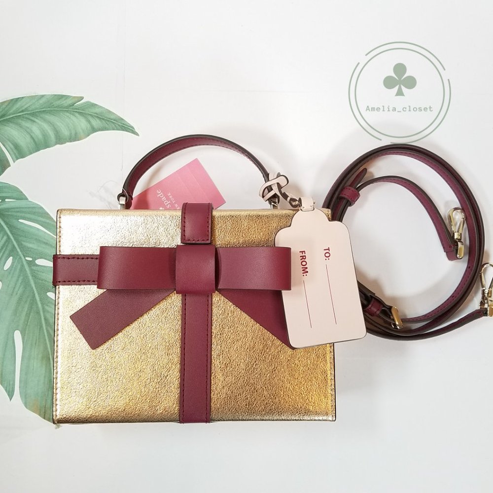 MAKE AN OFFER Kate Spade Wrapping Party Ribbon Bow Gift Box Crossbody Purse gold - Picture 6 of 9